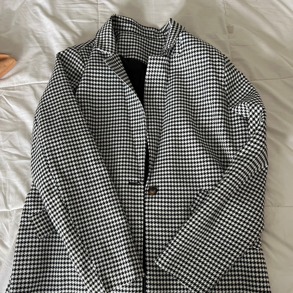 Amazon blazer